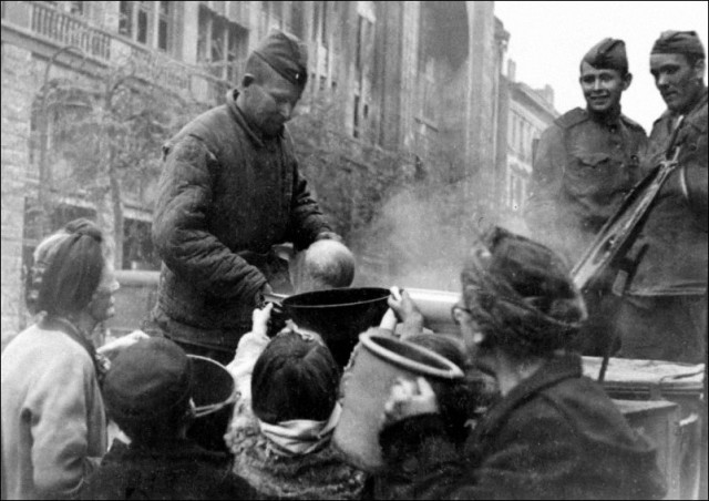 Победители - люди и лица. Лица Победы