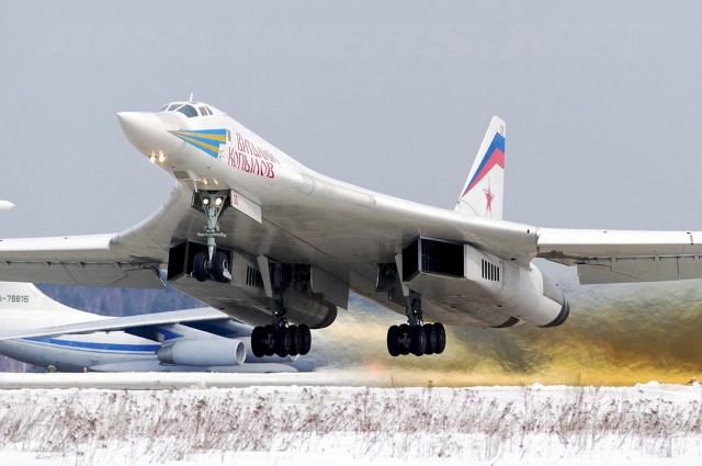 Ту-104