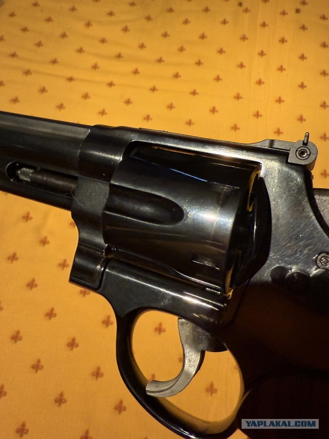 Черная Пятница и Smith & Wesson Model 29-2