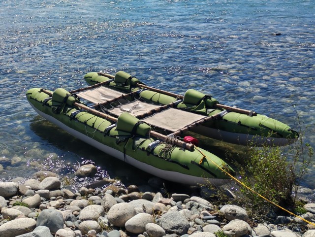 Лодка долблёнка