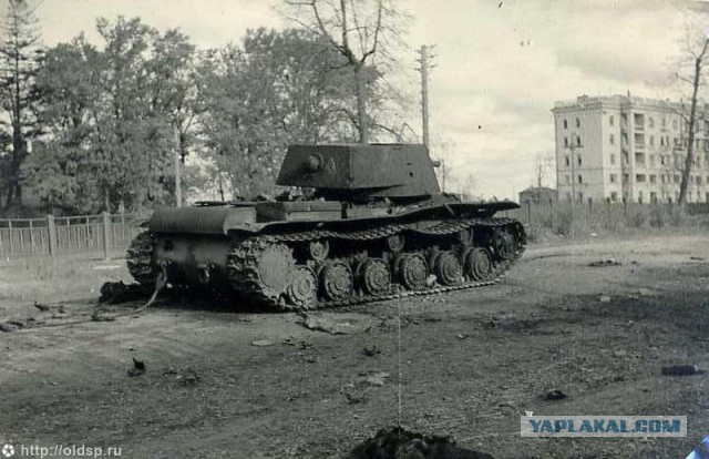 И один танк в поле воин, если он русский!