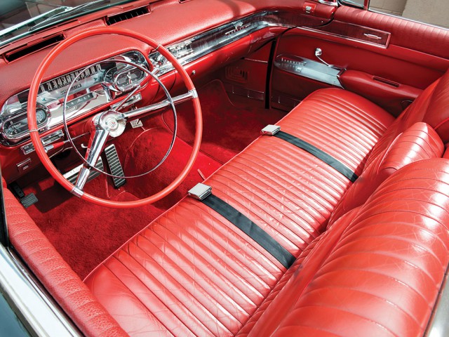 Cadillac. Картинки с аукциона.