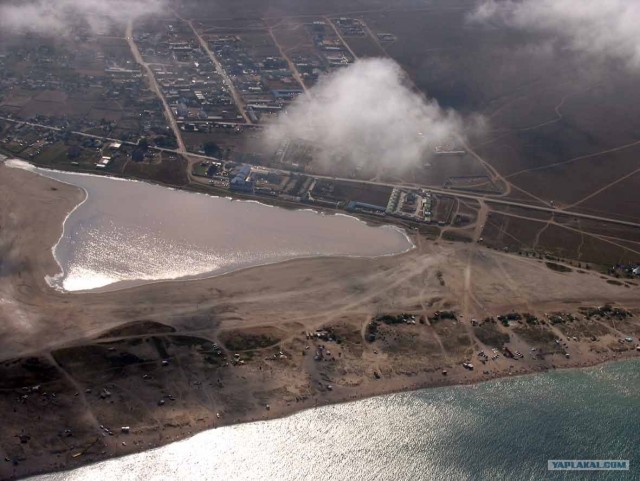 Мыс Тарханкут - самая западная точка Крыма.