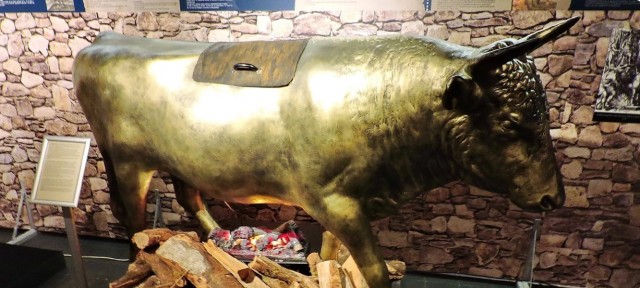 Периллай и его жуткое творение: существовал ли медный бык на самом деле?