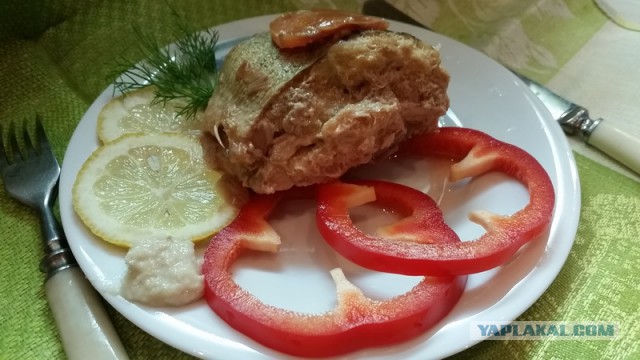 Гефилте фиш – классическая фаршированная рыба по-еврейски.