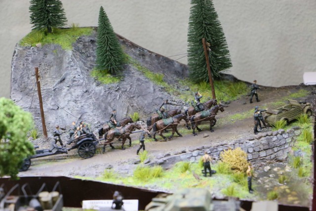 Техника в масштабе 2015