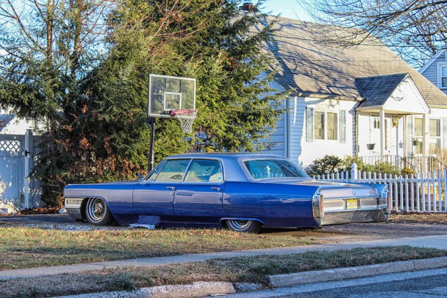 Старые автомобили на улицах Нью-Йорка - 23