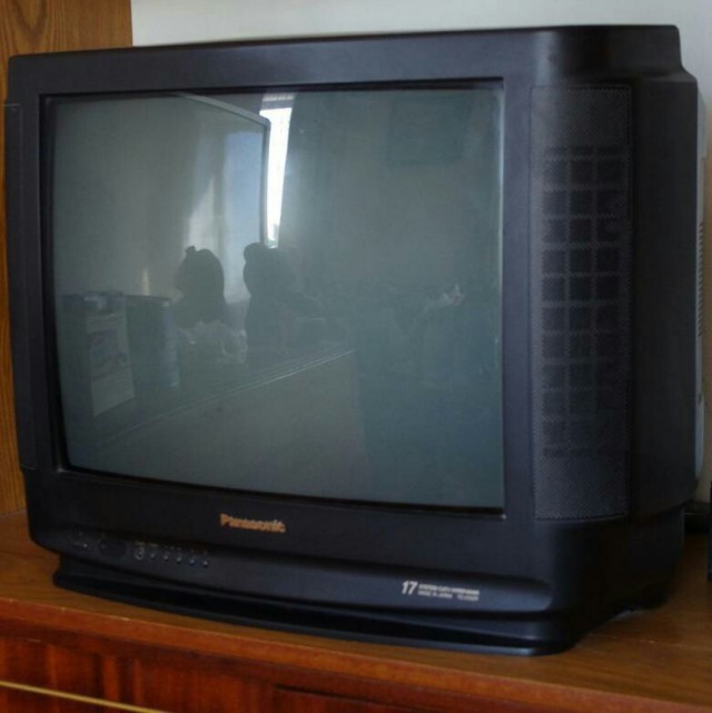 Легендарные телевизоры 90-х: Funai, JVC, Aiwa и другие.