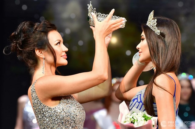 Корона для самой красивой: "Мисс Москва — 2021"
