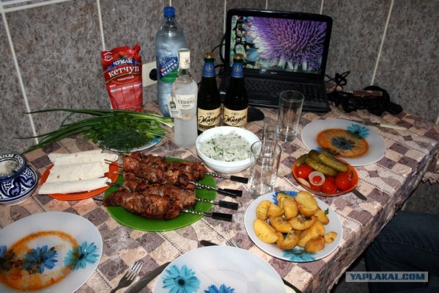 Встреча с другом, или как есть мясо дома.