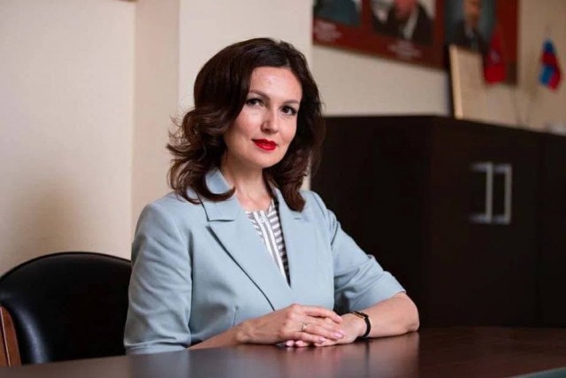 Глава оренбургского избиркома предложила запретить «экстремистам» работать на выборах, назвав их «предателями Родины».