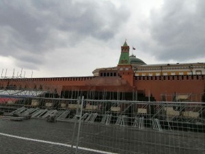 Хоть кол на голове теши!