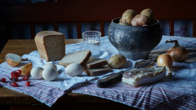 Сало как военный продукт и объект мифов