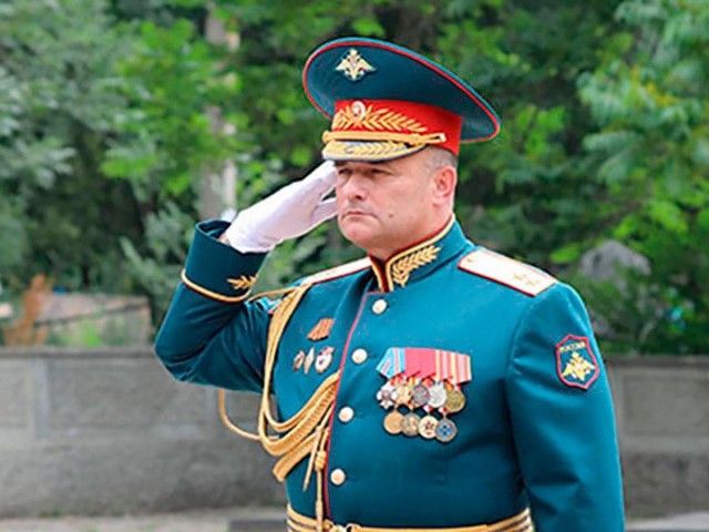Отступили