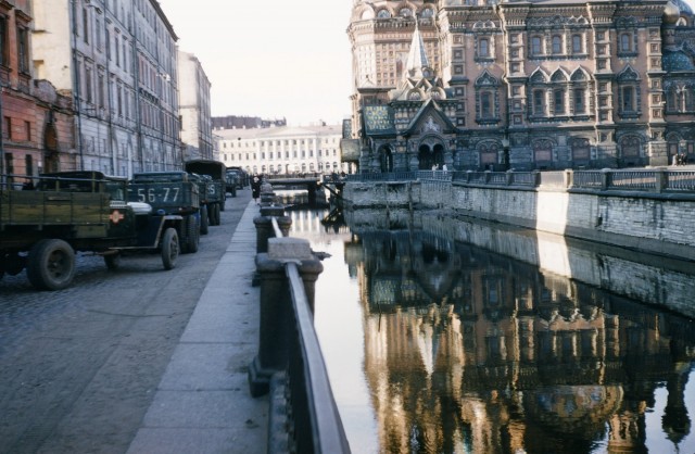 Улицы мира 70 лет назад. 1952 год