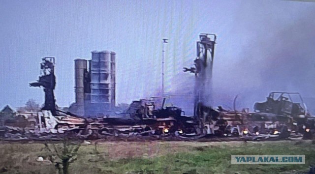 17.04.24. в районе военного аэродрома «Джанкой»  прозвучали взрывы