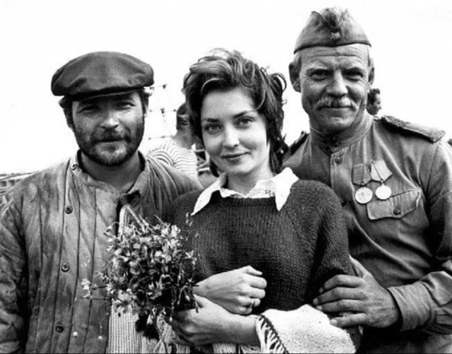 Жанне Болотовой - 85