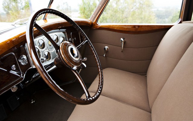 Packard Twin Six 1916 года. Первый в мире V12. Красивых автофото пост