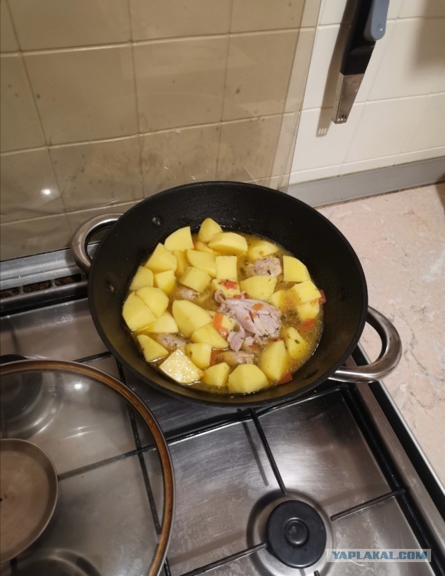 У будущей жены должна быть квартира и машина