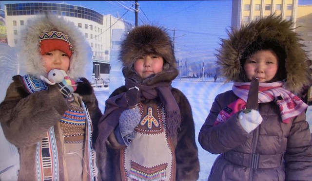 Осторожно! При просмотре можно замёрзнуть. Кадры из зимнего Якутска при температуре -50°C
