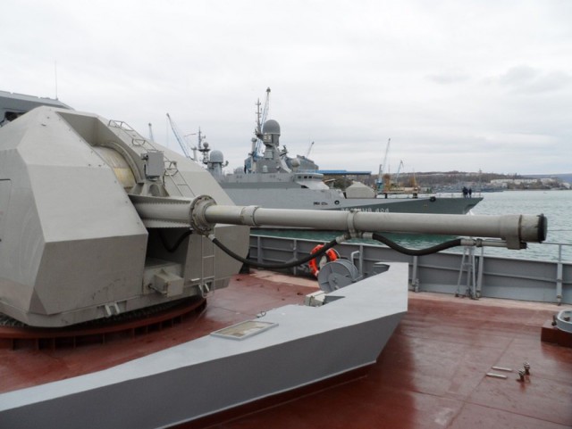 Малые ракетные корабли "Зеленый Дол" и "Серпухов"