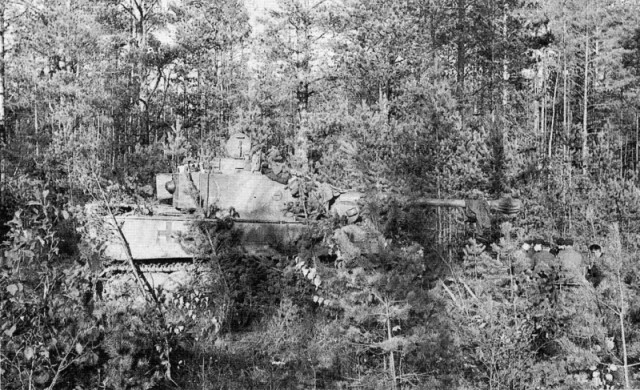 Танк Pz.Kpfw VI «Тигр». Грозное оружие вермахта.