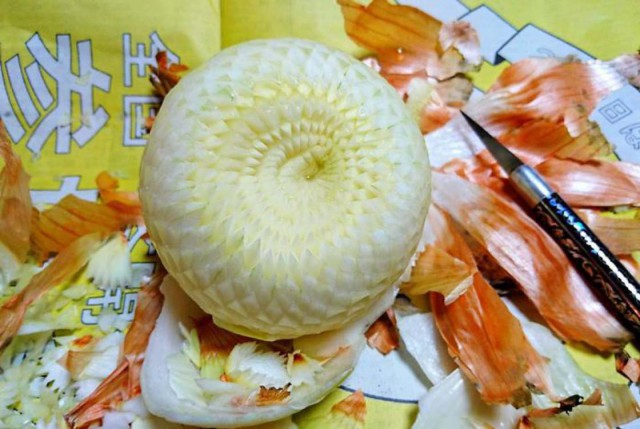 Вырезание по овощам и фруктам от японского мастера
