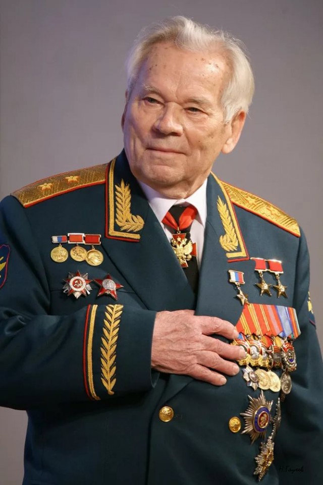 А я хочу сказать спасибо дедушке Калашникову
