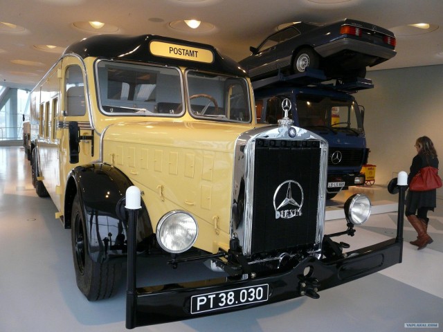 Фотоотчет. Германия. Музей Mercedes-Benz