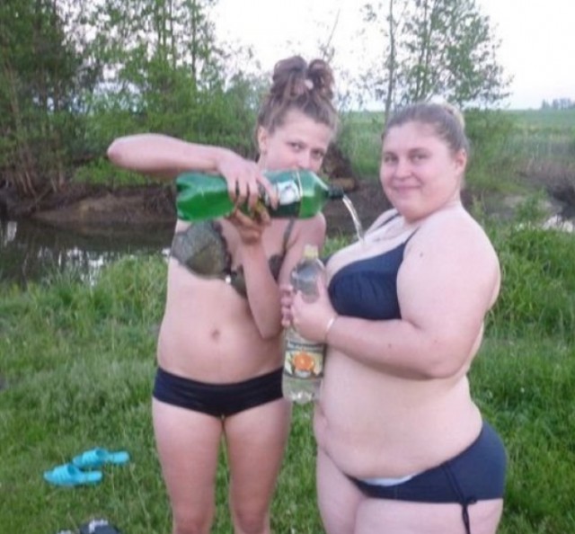 Давай я тебя ещё вот в этой позе сфоткаю