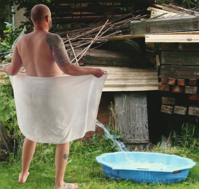 Фотожаба: Эксгибиционист