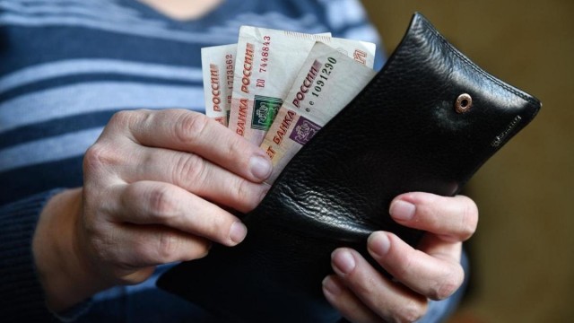Средняя пенсия федеральных госслужащих в России составила 36,2 тысячи рублей