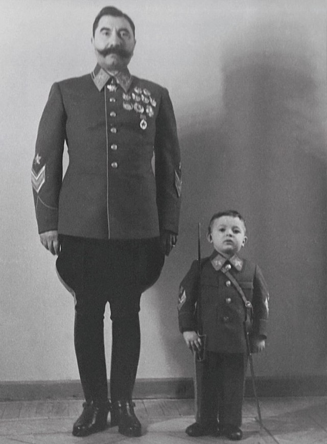 Интересные снимки известных людей 18.11.25