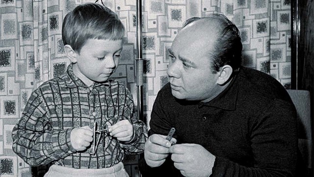 Интересные снимки известных людей 18.11.25