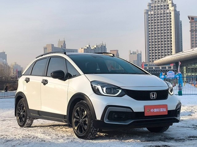 Новая Toyota Yaris Cross 2027 для рынка Евросоюза
