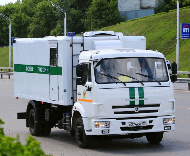 Правительство Свердловской области закупит сразу два десятка абсолютно новых Toyota Camry