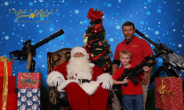 Дед Мороз! Я тоже так хочу! Американцы хвастаются оружием, подаренным им на Рождество