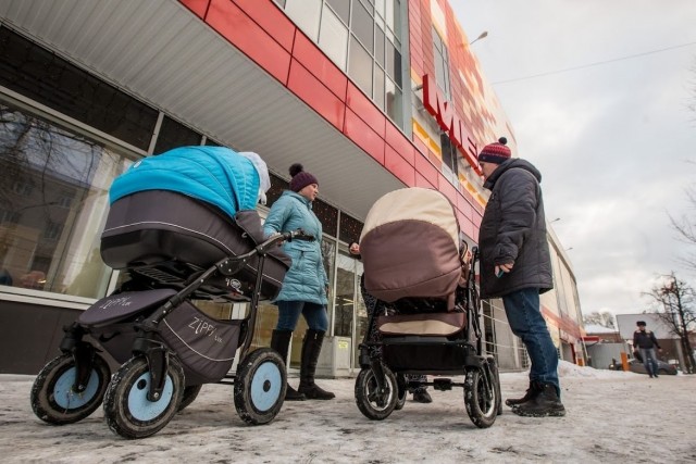 В Петербурге чиновники сочли рождение второго ребенка «намеренным ухудшением жилищных условий» и отказались ставить семью в очередь на жилье.