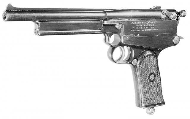 Пистолет на слона: почему Desert Eagle стал оружием-легендой