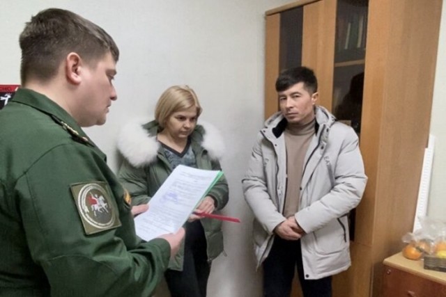 А вы платить им не пробовали?