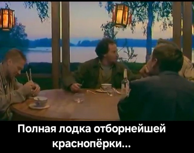 Похожие на облака скопления боярышниц появились на Телецком озере в Республике Алтай