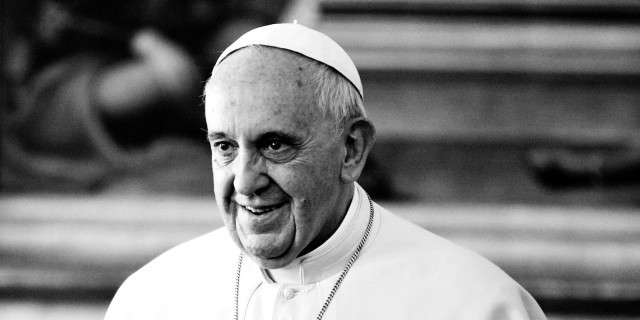 Папа Римский призывает бедных к восстанию