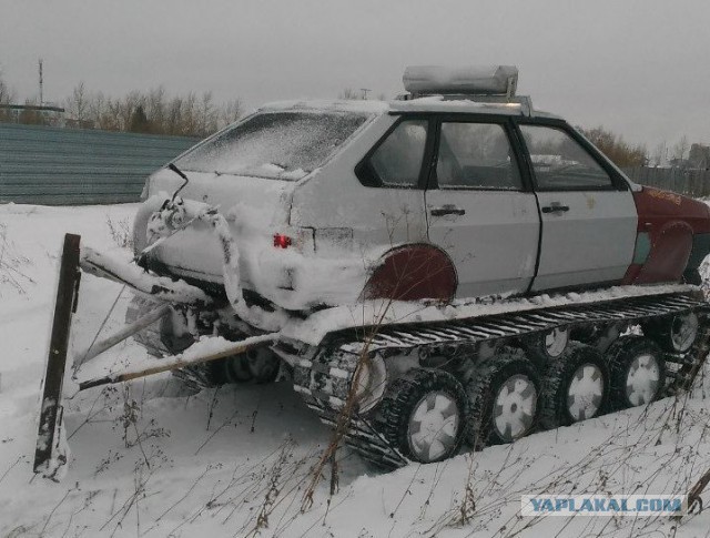 Гусеничный вездеход из металлолома