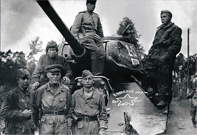 1945. Небольшая подборка военных фотографий