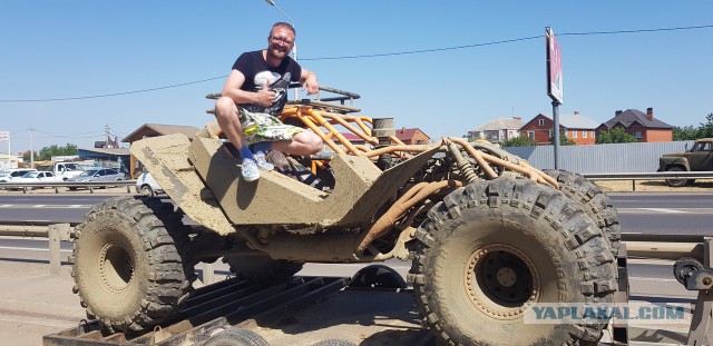 Белорус за 9 месяцев создал багги по американским канонам. Двигатель - V8 от "кабана"