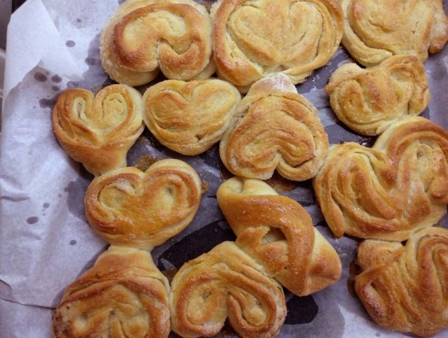 Домашние сахарные сердца.