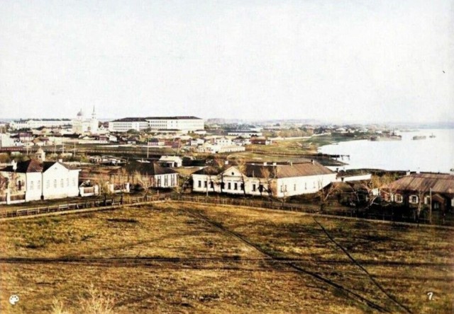 Редкие кадры и архивные снимки