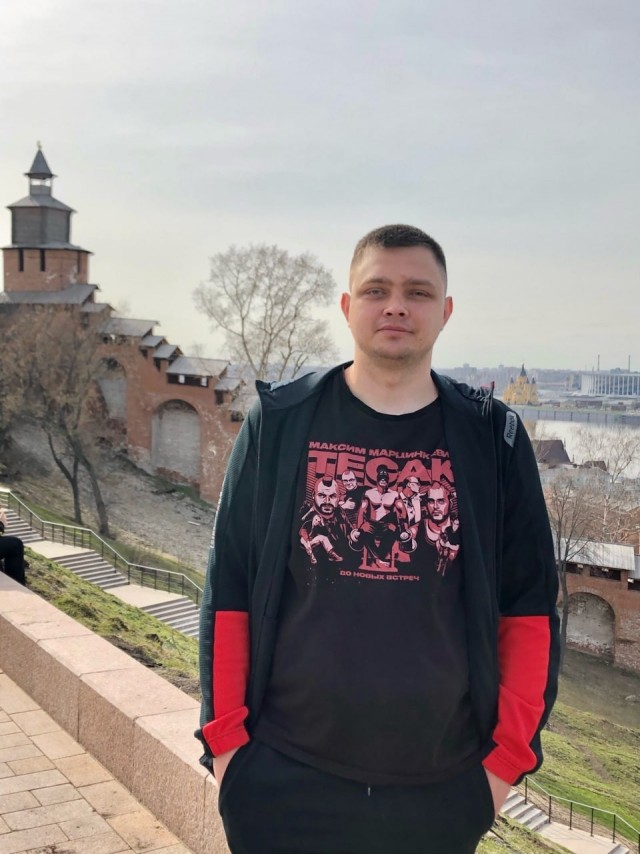 Быдло докопалось до паренька