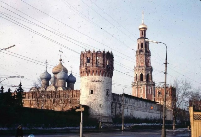 Москва и москвичи. Двадцатый век. 10.10.24