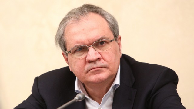 Глава СПЧ напишет учебник экономики без «мифов о процветающей демократии»